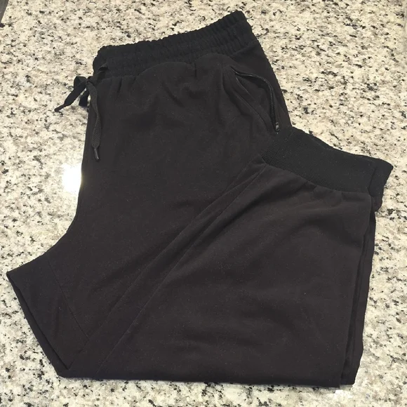 Torrid Happy Camper Black Jogger Sweatpants 130 - Picture 1 of 5